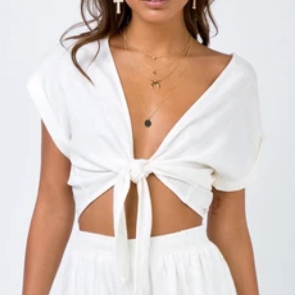 Beach House Tie Front Top White Off White